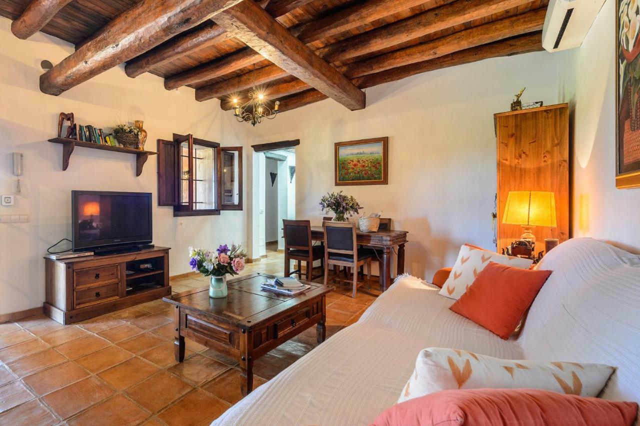 Finca Niko Villa Санта Еулалия дел Рио Екстериор снимка
